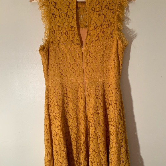 Miami Dress size Medium - Picture 4 of 4